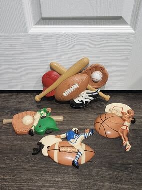 Homco Sports Wall Decor